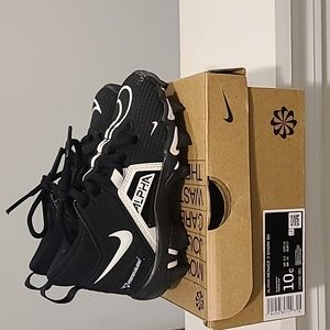 KIDS 10C ALPHA MENACE 3 SHARK BG